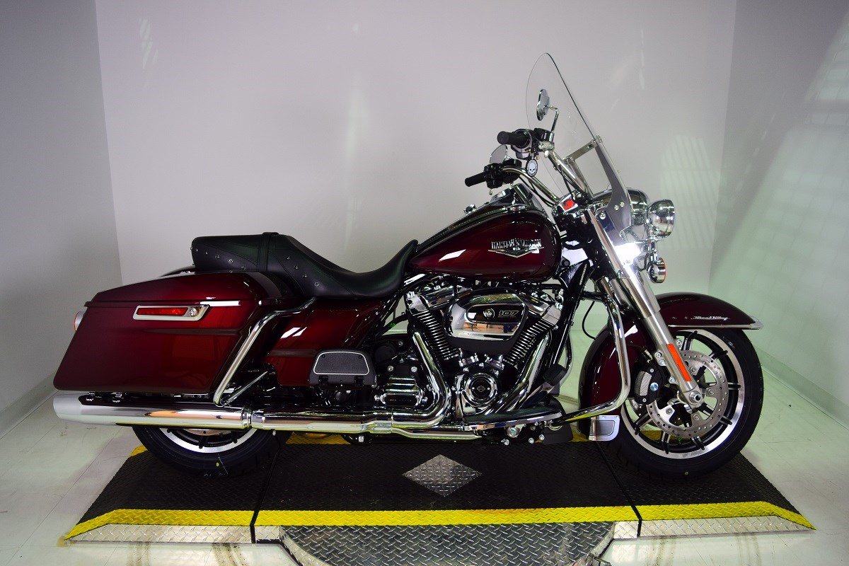 New 2019 Harley Davidson Road King FLHR Touring in 