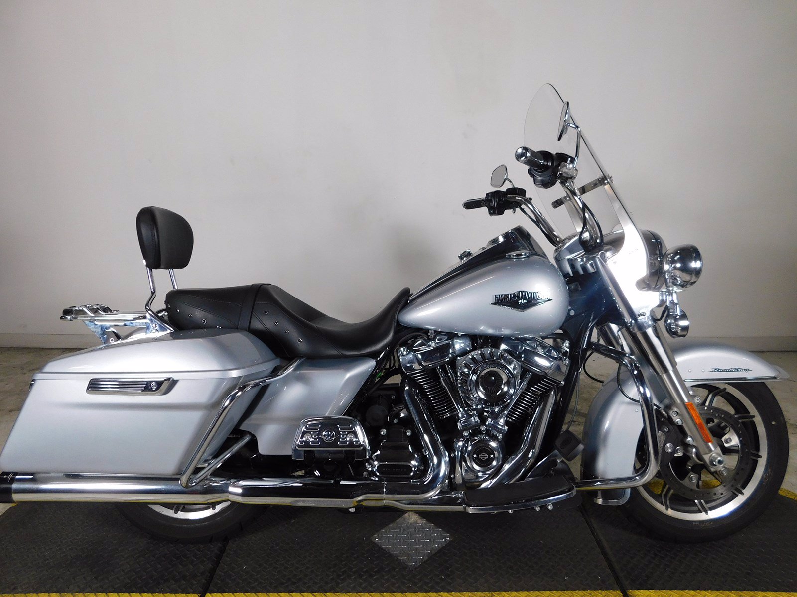 Pre-Owned 2019 Harley-Davidson Road King FLHR Touring in Westminster # ...