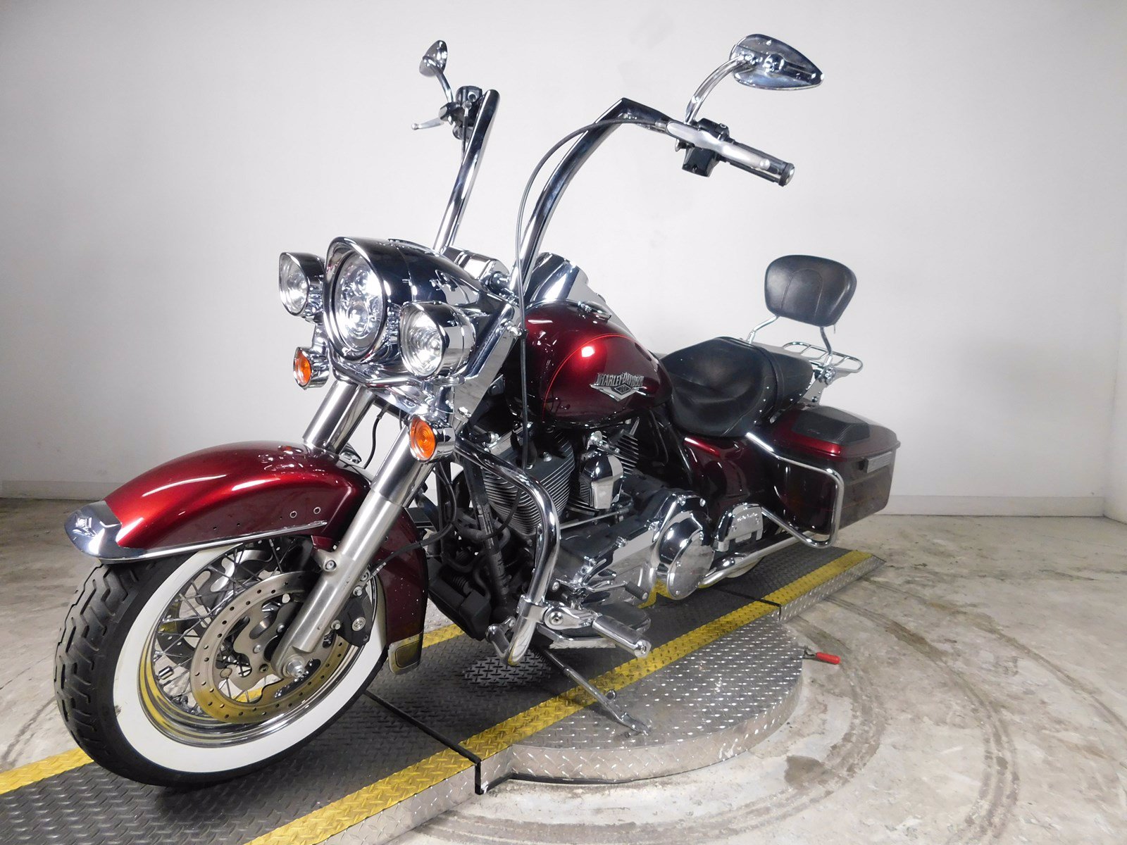 Pre-Owned 2014 Harley-Davidson Road King FLHR Touring in ...