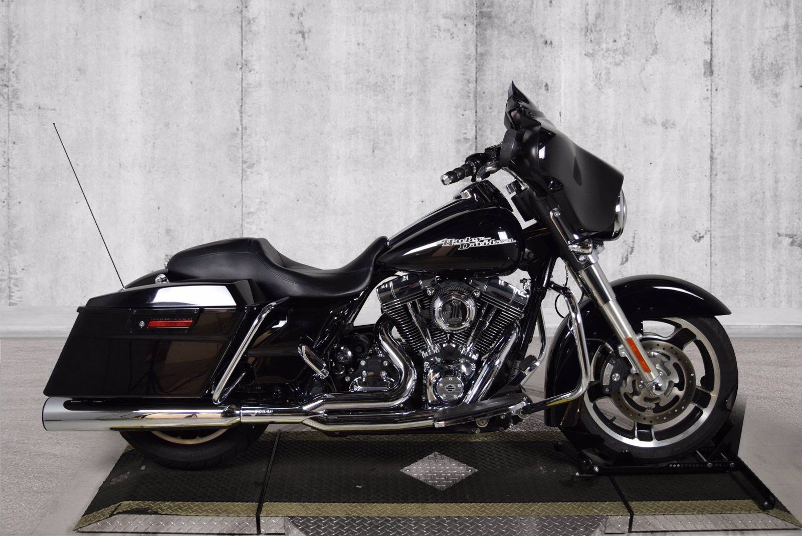 Pre Owned 2012 Harley Davidson Street Glide Flhx Touring In Westminster 8360