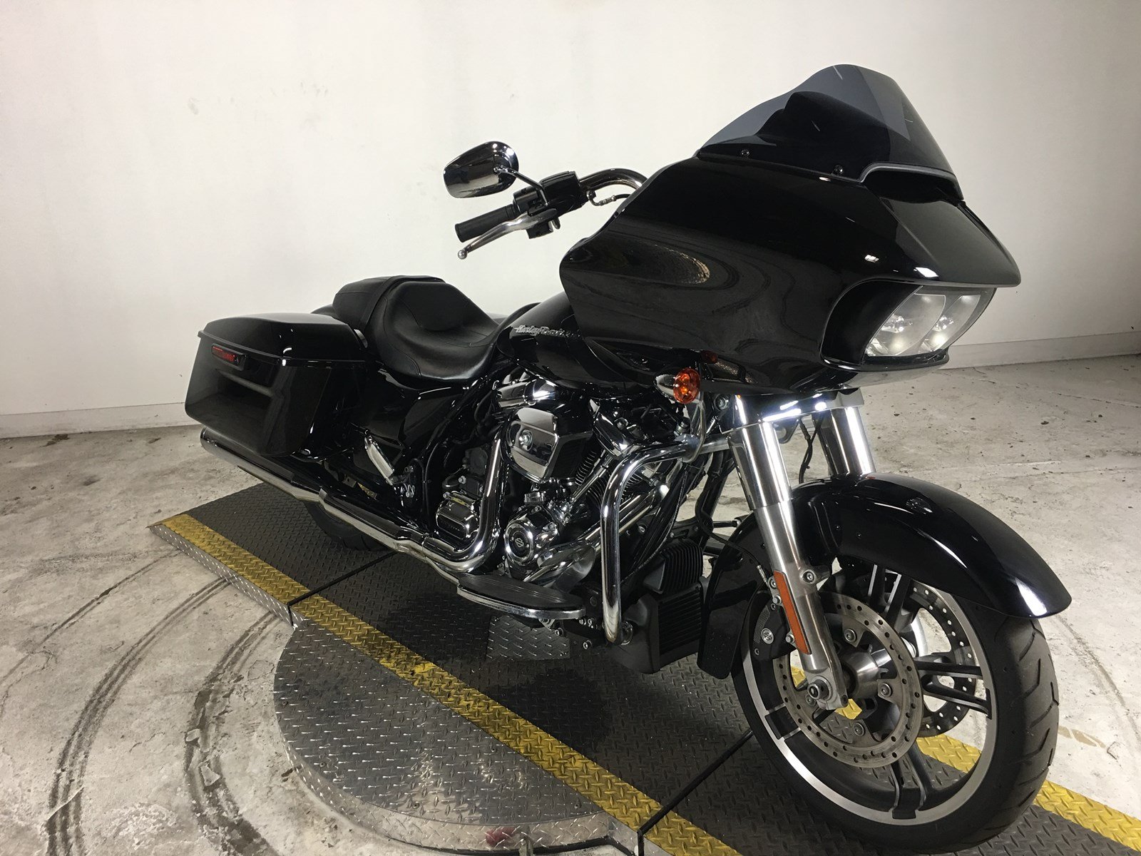 Pre-Owned 2017 Harley-Davidson Road Glide Special FLTRXS Touring in ...