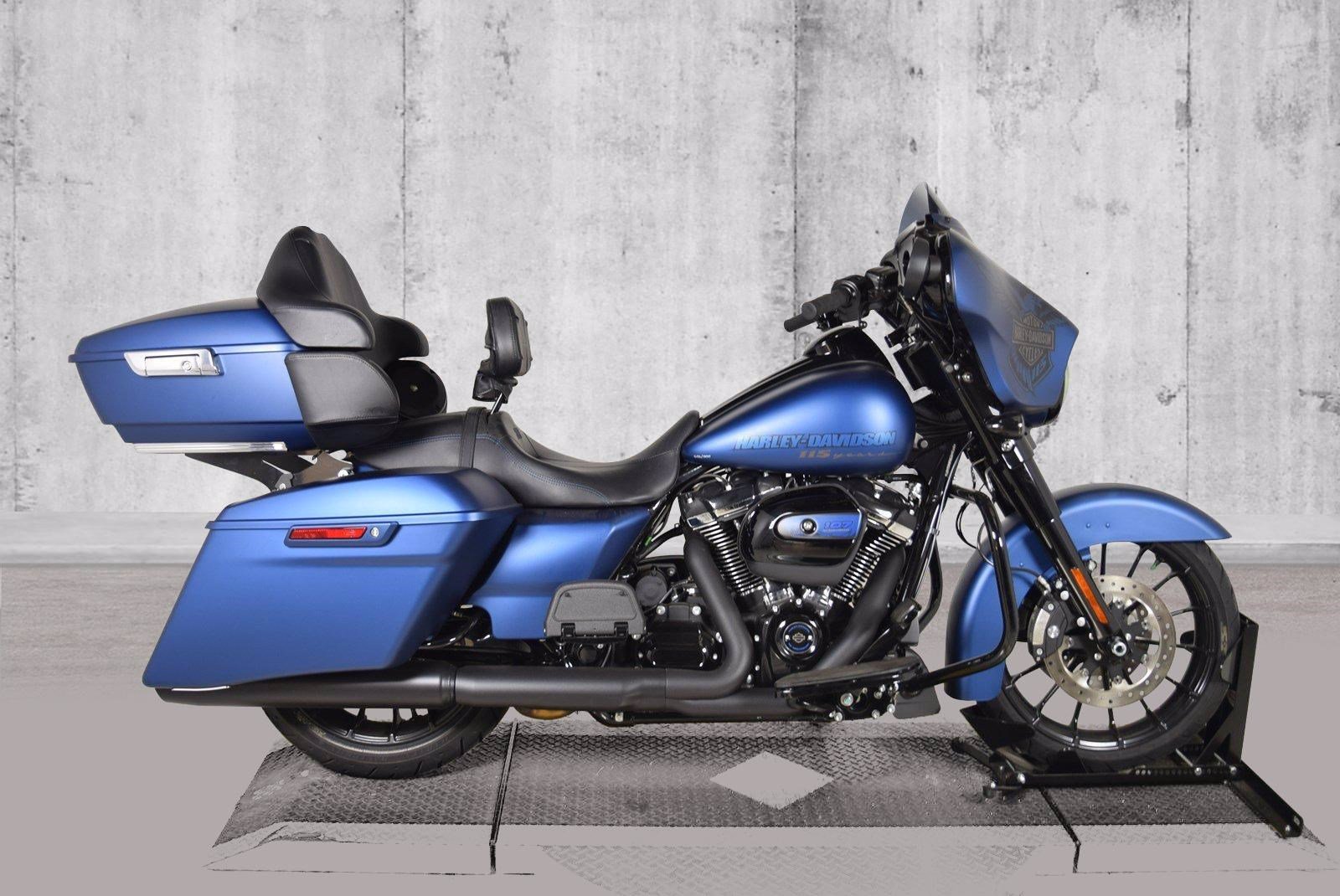 Pre Owned 2018 Harley Davidson Street Glide Special 115th Anniversary 