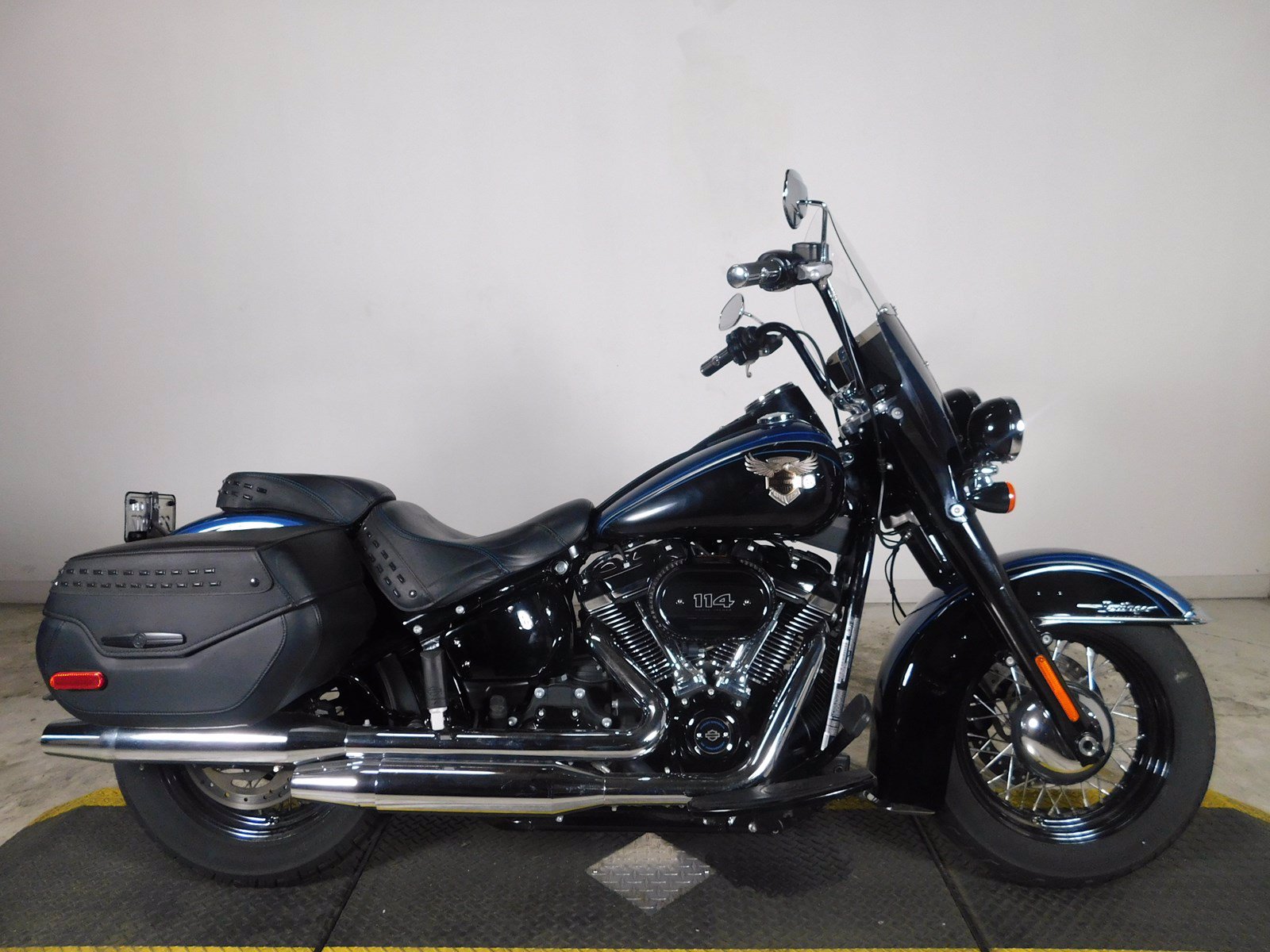 Pre-Owned 2018 Harley-Davidson Softail Heritage Classic 115th ...