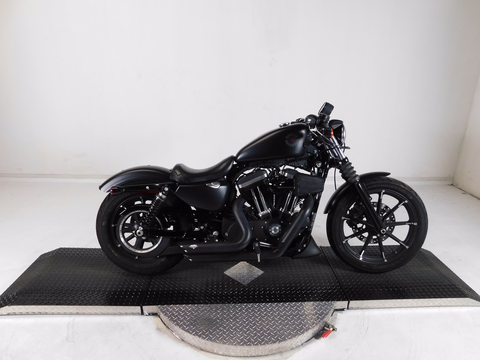 Pre-Owned 2019 Harley-Davidson Sportster Iron 883 XL883N ...